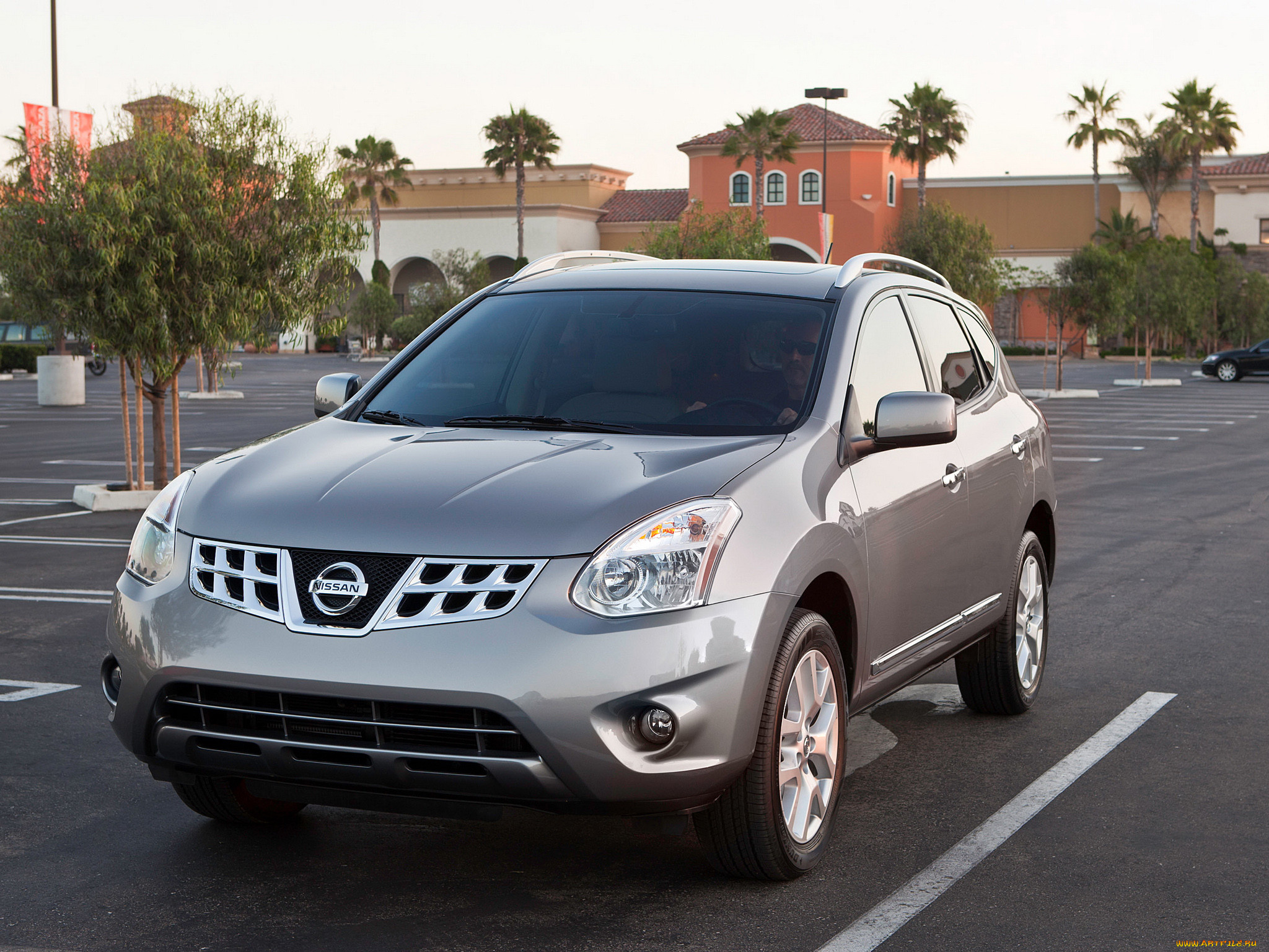 Машина ниссан фото. Nissan Rogue 2011. Nissan Rogue 2013. Nissan Rogue 2010. 2014 Nissan Rogue select.